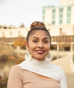 headshot of Griselda Flores